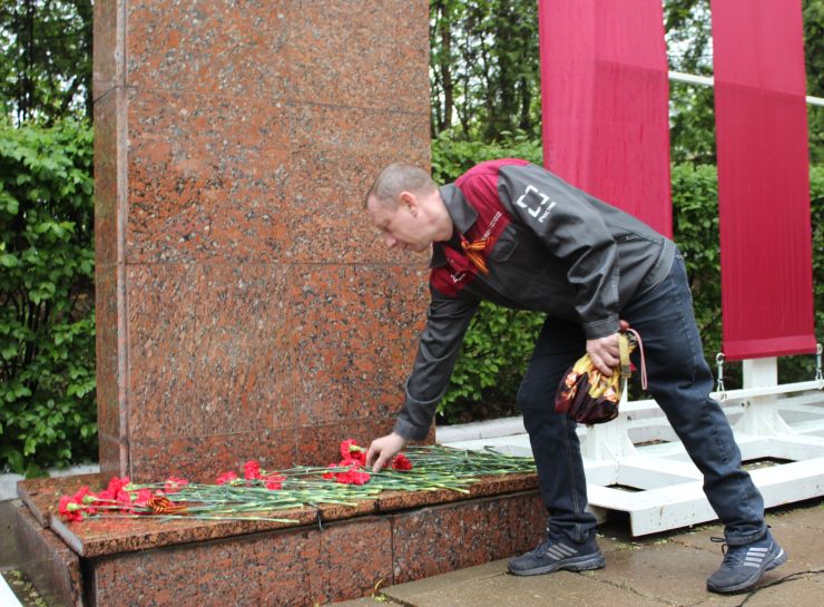 Сотрудники ММП имени В.В. Чернышева почтили память героев Великой Отечественной войны