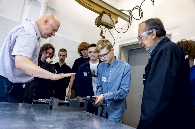 В ОДК–Сатурн школьники получили первый производственный опыт