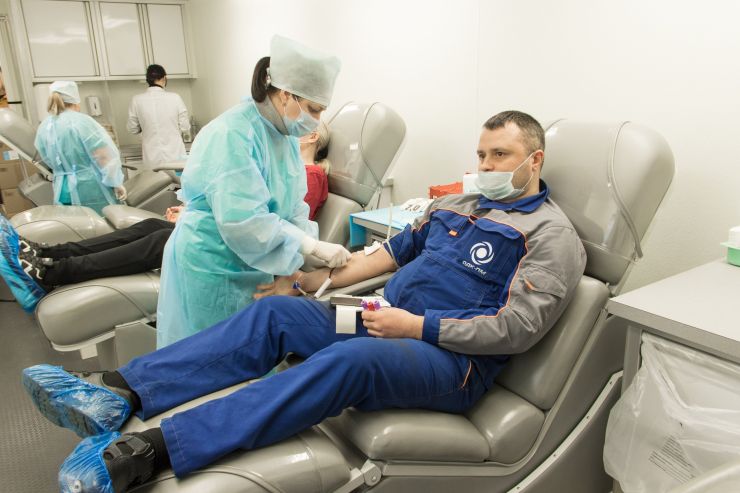 Пермские моторостроители поддержали программу добровольного донорства крови