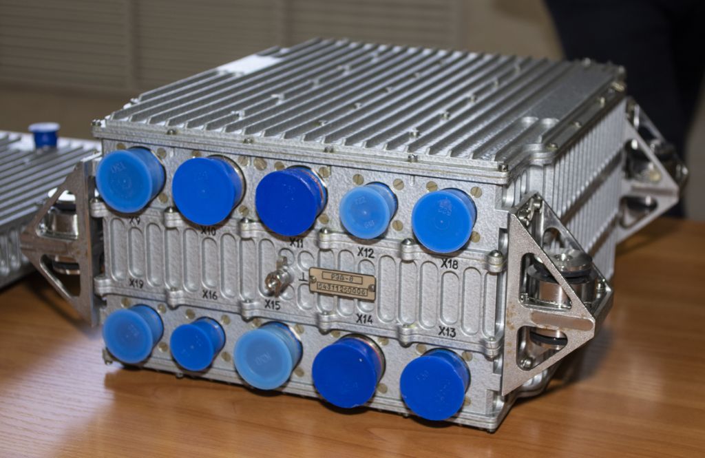 Электронный регулятор РЭД-8 для авиационного двигателя ПД-8 разработки ОДК.jpg