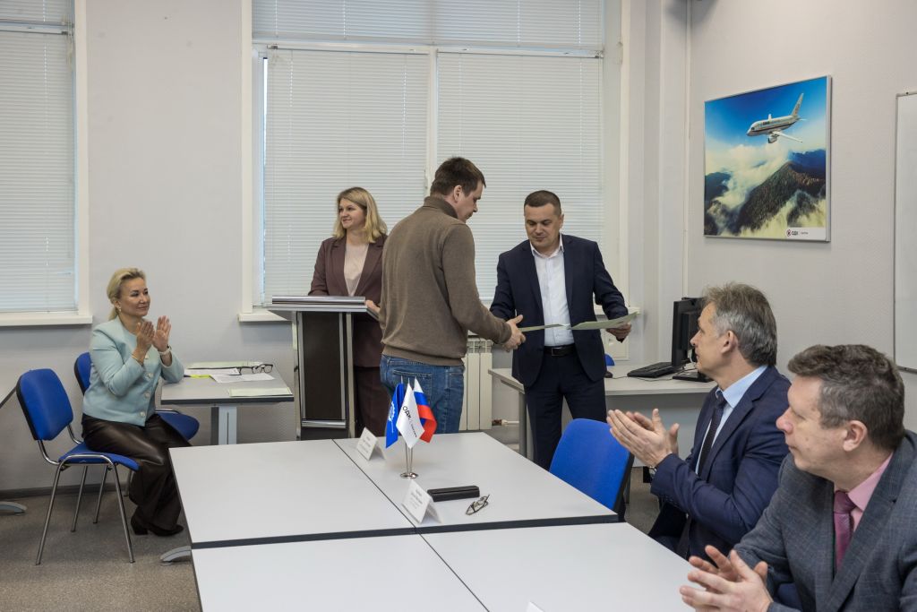 3_Вручение удостоверений.jpg