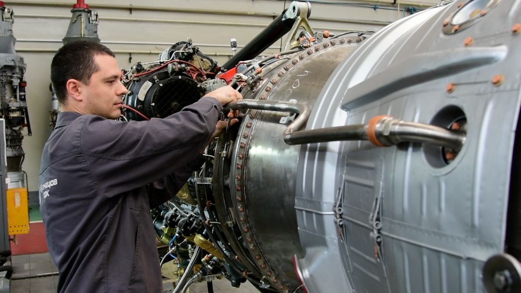ОДК проводит ремонт и модернизацию двигателя НК-37 на электростанции в Беларуси.jpg ОДК проводит ремонт и модернизацию двигателя НК-37 на электростанции в Беларуси.jpg