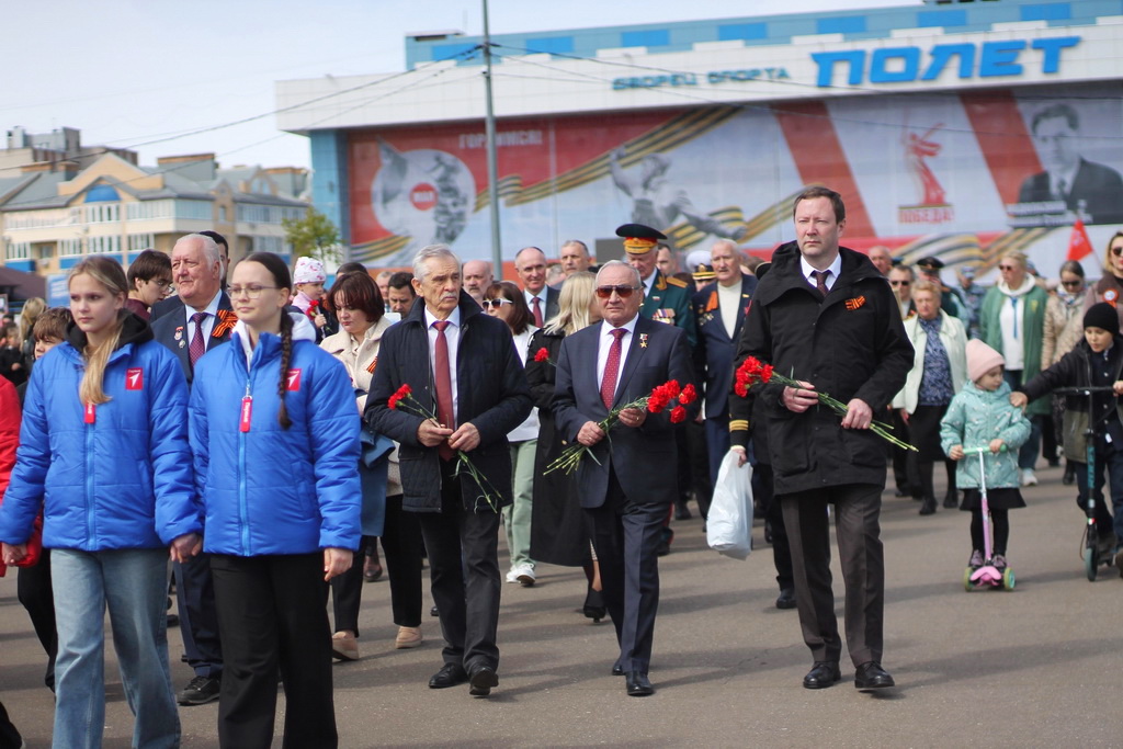 8_9 Мая представители ОДК-Сатурн посетили городские мероприятия, приуроченные ко Дню Победы.jpg