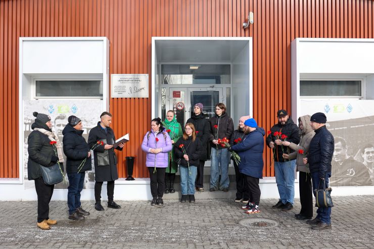 ММП имени В.В. Чернышева почтили память знаменитого сотрудника предприятия Льва Яшина