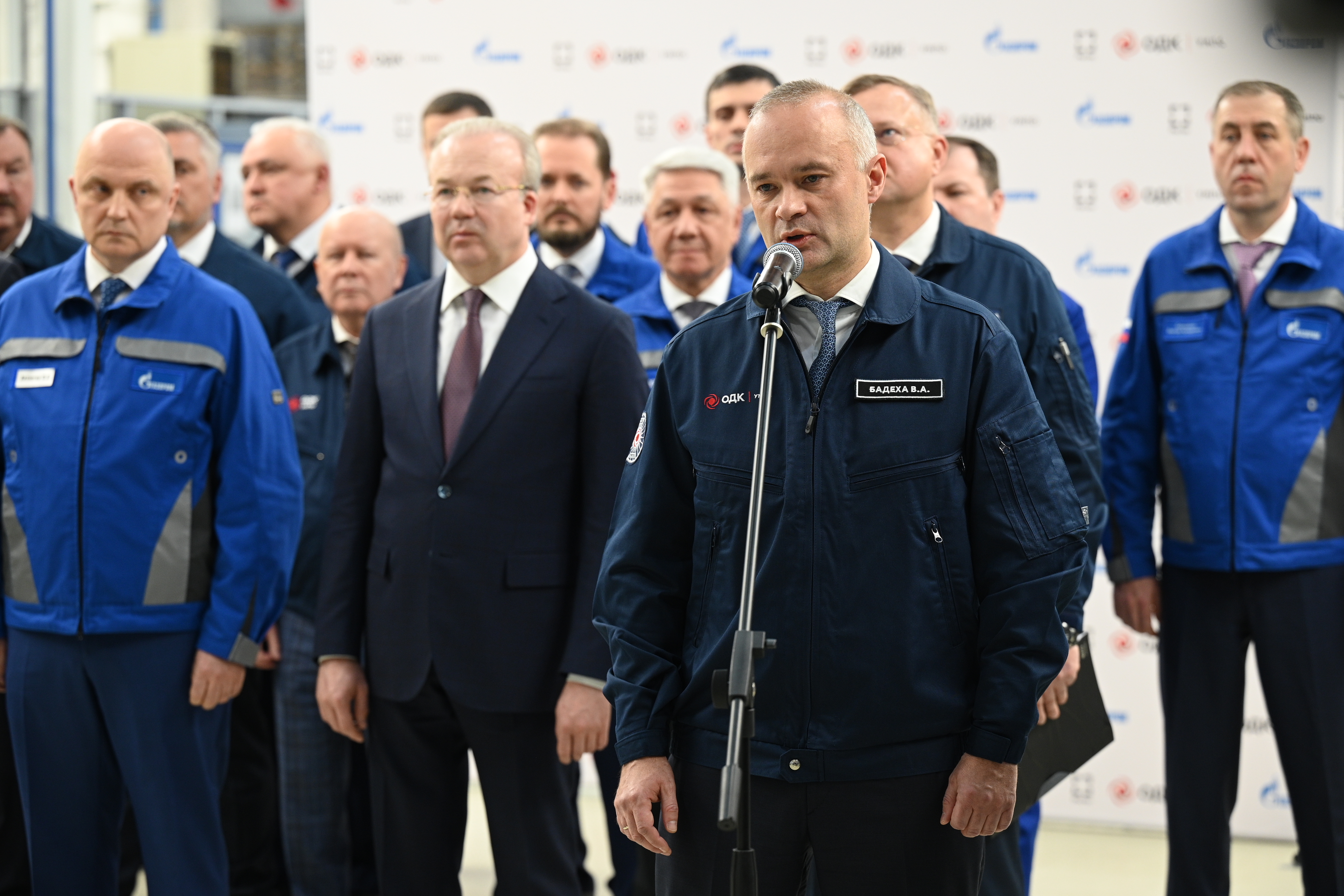 Генеральный директор ОДК Вадим Бадеха выступил с докладом о разработке двигателя АЛ-41СТ-25